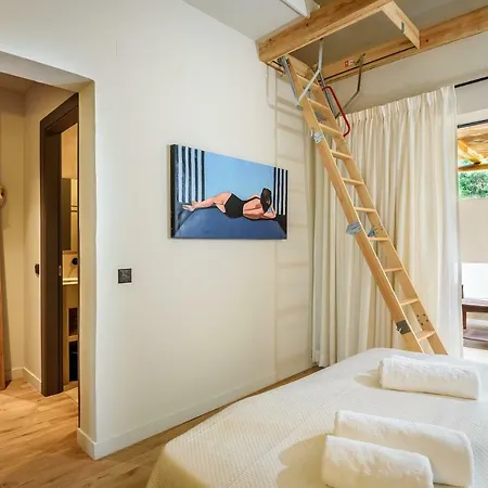 Villa Mirka With Astonishing View *