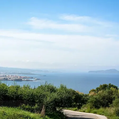 Mirka With Astonishing View Chania (Crete)